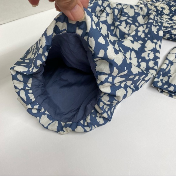 By Together Size S Blue & Cream Top Square Neck Gathered Bust Billowing Sleeves - Picture 6 of 12